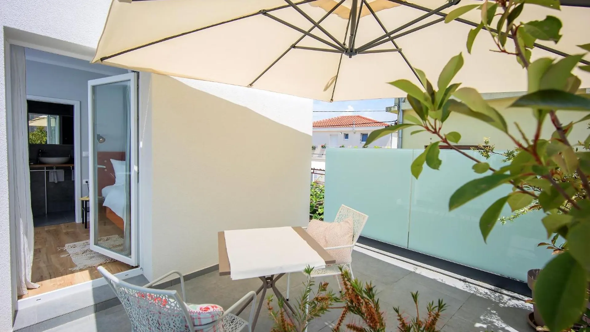 Studio Apartments Yucca, 2-Min To The Beach And 5 To Trogir 0*,  Croatia